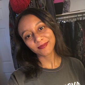 Meet your Posher, Majorie